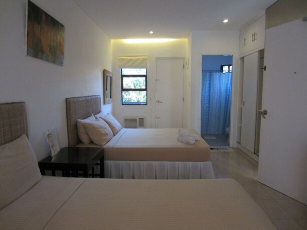 Imagen general del Hotel White Coral, Station 1. Foto 13