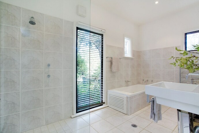 Imagen de la habitación del Hotel White Cottage. Foto 7