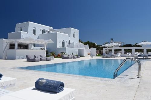 Imagen general del Hotel White Dunes Luxury Suites. Foto 3