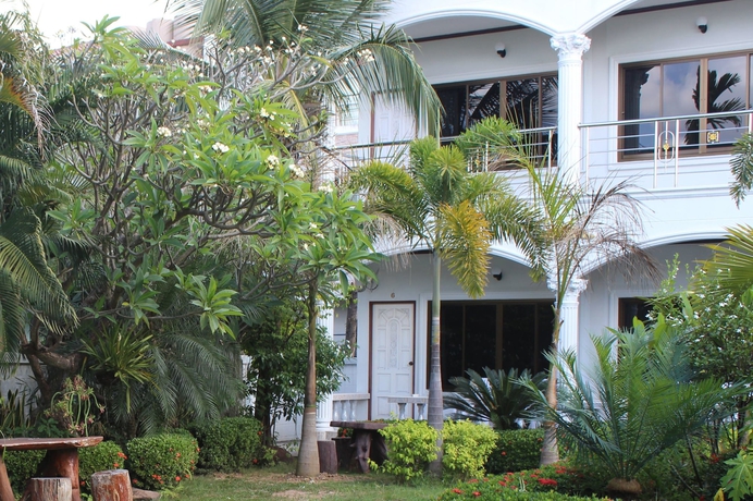 Imagen de los exteriores del Hotel White Elephant Resort. Foto 12