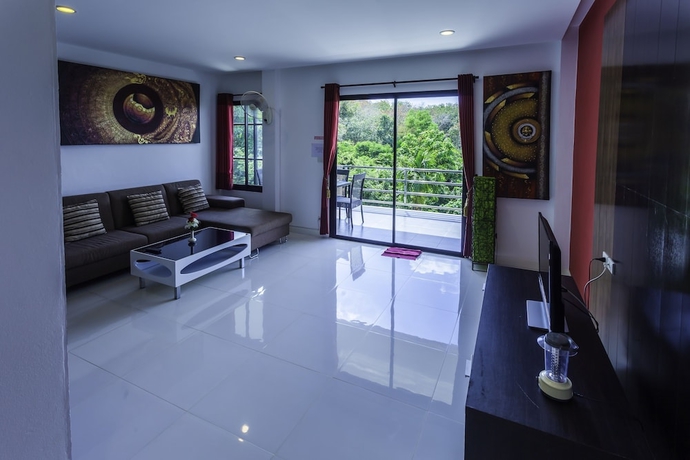 Imagen de los interiores del Hotel White Flower Lanta. Foto 18