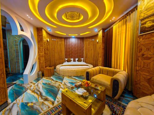 Imagen de la habitación del Hotel White Forest Kalam. Foto 17