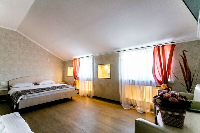 Imagen de la habitación del Hotel White Garden, San Petersburgo. Foto 15