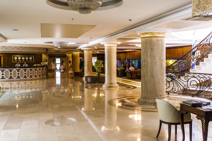 Imagen de los interiores del Hotel White Gold and Spa. Foto 10