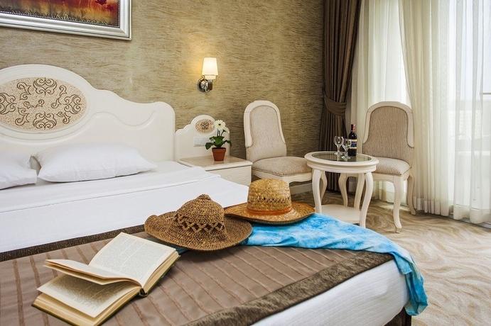 Imagen de la habitación del Hotel White Gold and Spa. Foto 8