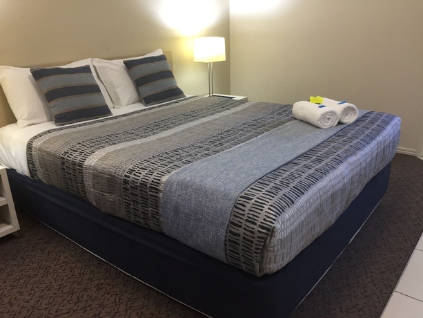 Imagen de la habitación del Hotel White Gums Motor Inn. Foto 6