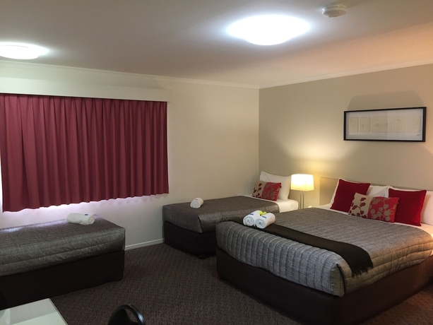 Imagen de la habitación del Hotel White Gums Motor Inn. Foto 9