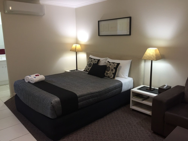 Imagen de la habitación del Hotel White Gums Motor Inn. Foto 13