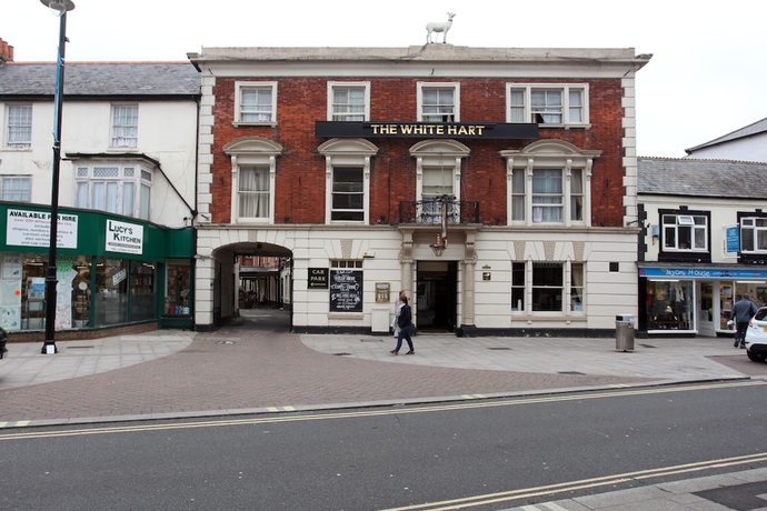 Imagen general del Hotel White Hart, Andover by Marston\'s Inns. Foto 1
