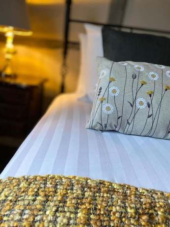 Imagen de la habitación del Hotel White Hart. Foto 15