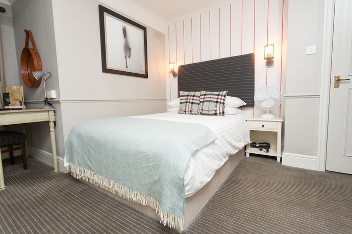 Imagen de la habitación del Hotel White Hart, Newmarket by Marston\'s Inns. Foto 18
