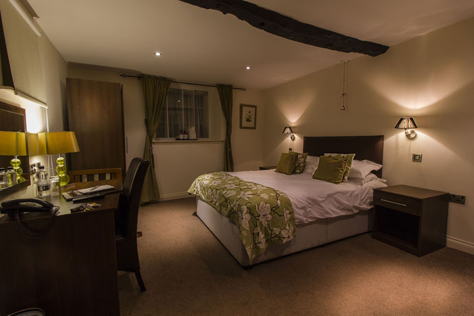 Imagen de la habitación del Hotel White Hart Royal. Foto 7