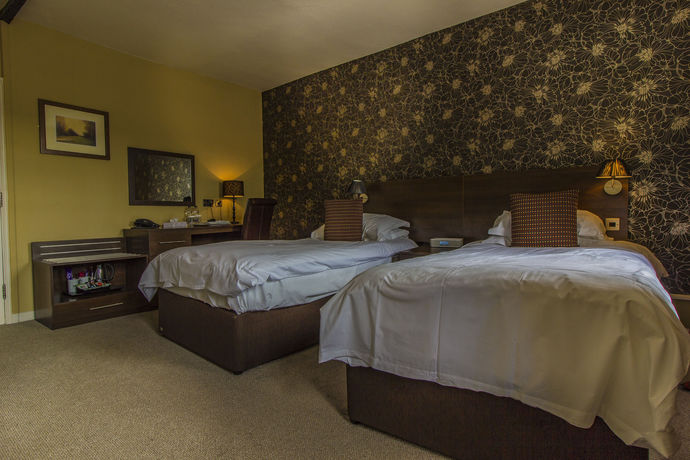 Imagen de la habitación del Hotel White Hart Royal. Foto 10