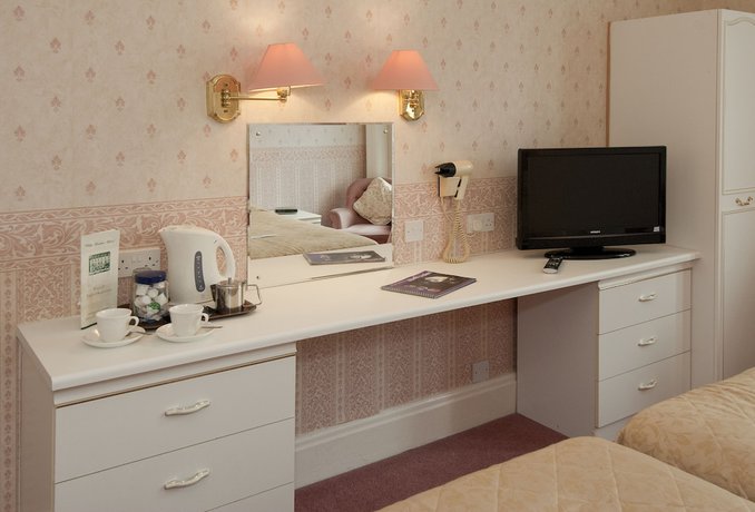 Imagen de la habitación del Hotel White Heather. Foto 15