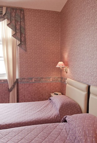 Imagen de la habitación del Hotel White Heather. Foto 16