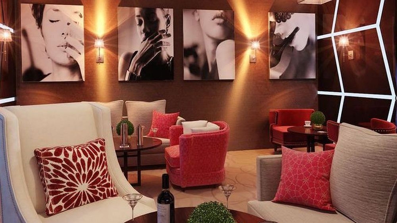 Imagen de los interiores del Hotel White Hill, Belgorod. Foto 14