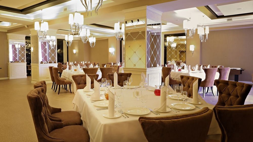 Imagen del bar/restaurante del Hotel White Hill, Belgorod. Foto 6