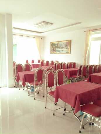 Imagen del bar/restaurante del Hotel White Horse and Restaurant. Foto 3