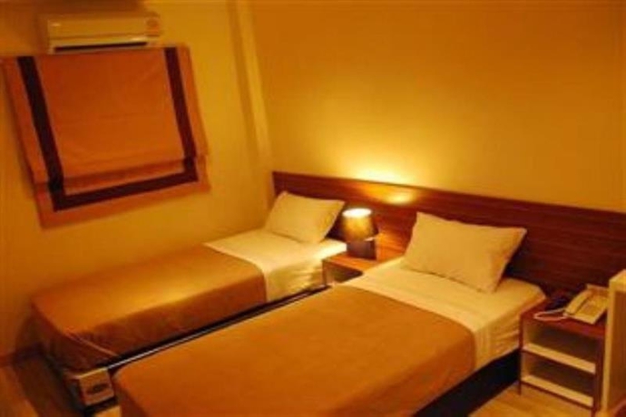 Imagen general del Hotel White House Asoke Sukhumvit 18. Foto 3