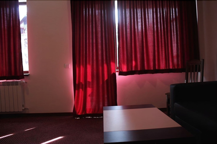 Imagen de la habitación del Hotel White House, Borovets. Foto 15