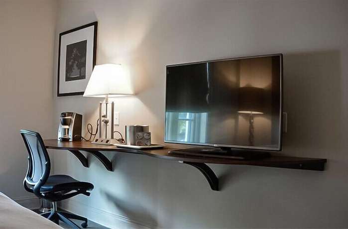 Imagen de la habitación del Hotel White House, Edgewater Park. Foto 13