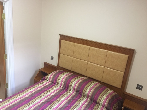 Imagen de la habitación del Hotel White House. Foto 4