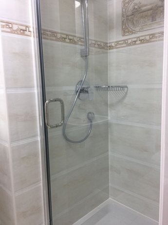 Imagen de la habitación del Hotel White House. Foto 16