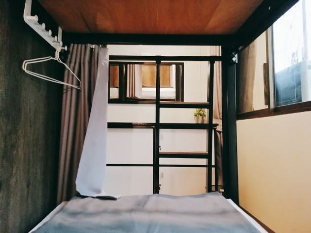 Imagen de la habitación del Hotel White House Hostel, Bangkok. Foto 16