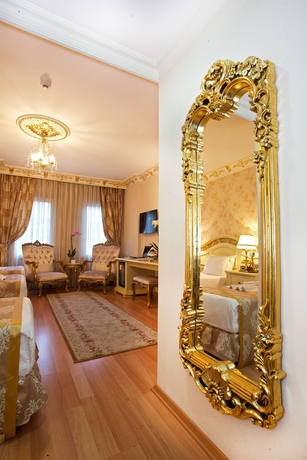 Imagen de los interiores del Hotel White House Istanbul. Foto 16