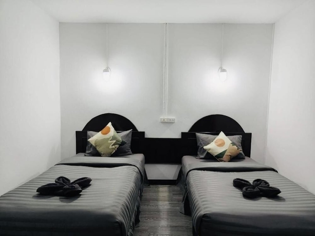 Imagen de la habitación del Hotel White House, Laem Thong. Foto 3