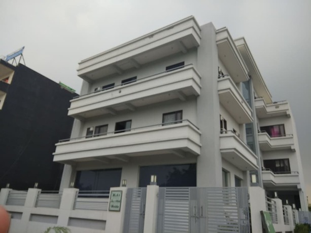 Imagen general del Hotel White House, Noida. Foto 4