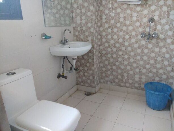 Imagen general del Hotel White House, Noida. Foto 6