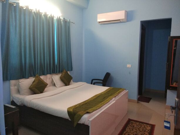 Imagen general del Hotel White House, Noida. Foto 10