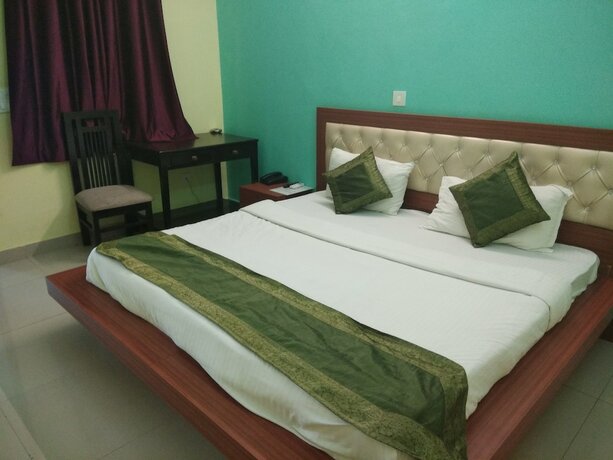 Imagen general del Hotel White House, Noida. Foto 11