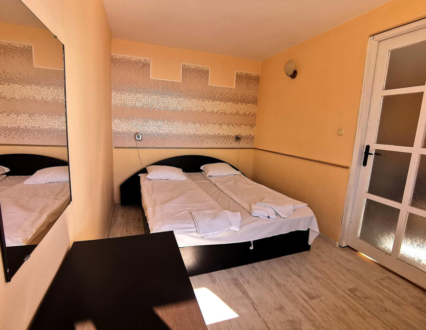 Imagen general del Hotel White House, Pomorie. Foto 16