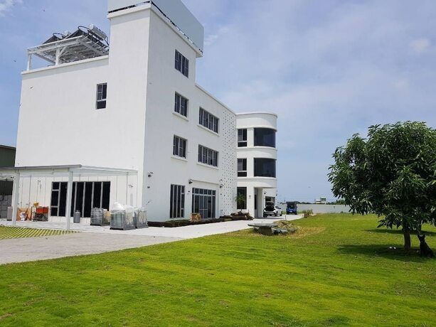 Imagen general del Hotel White Hunter. Foto 4