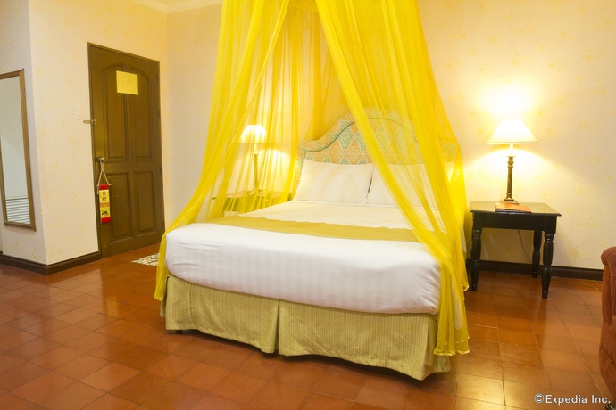 Imagen de la habitación del Hotel White Knight Intramuros. Foto 6