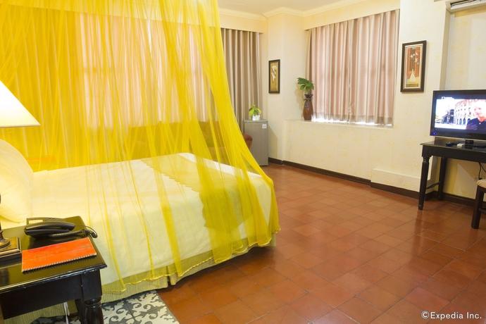 Imagen de la habitación del Hotel White Knight Intramuros. Foto 7