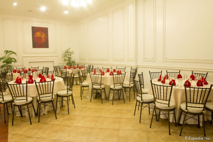 Imagen de los interiores del Hotel White Knight Intramuros. Foto 15