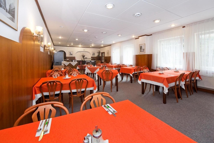 Imagen del bar/restaurante del Hotel White Lion. Foto 2