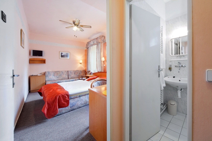 Imagen de la habitación del Hotel White Lion, Praga. Foto 3
