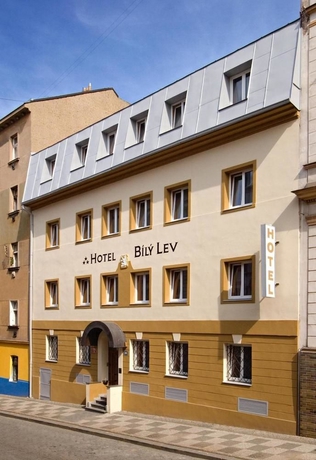 Imagen de los exteriores del Hotel White Lion, Praga. Foto 10