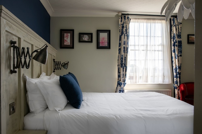 Imagen de la habitación del Hotel White Lion Tenterden. Foto 17