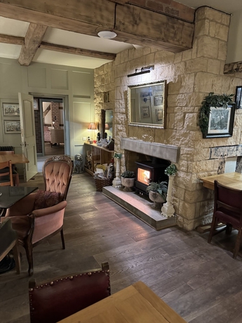 Imagen del bar/restaurante del Hotel White Lion, Worcester. Foto 5