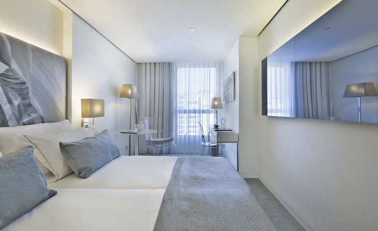Imagen de la habitación del Hotel White Lisboa. Foto 9