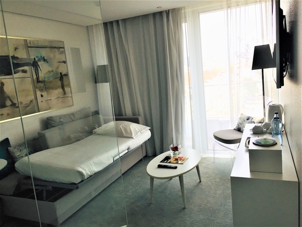 Imagen de la habitación del Hotel White Lisboa. Foto 15