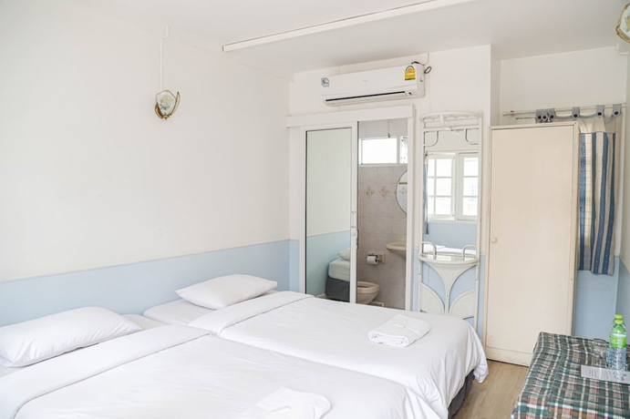Imagen de la habitación del Hotel White Lodge, Bangkok. Foto 2