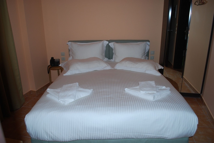 Imagen de la habitación del Hotel White Lotus Luxury Accommodation. Foto 16