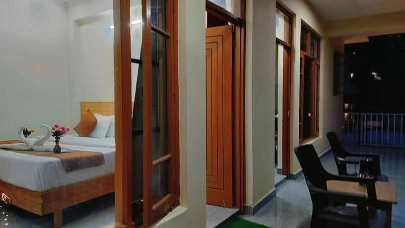 Imagen general del Hotel White Mountain By Hill Hikers. Foto 10
