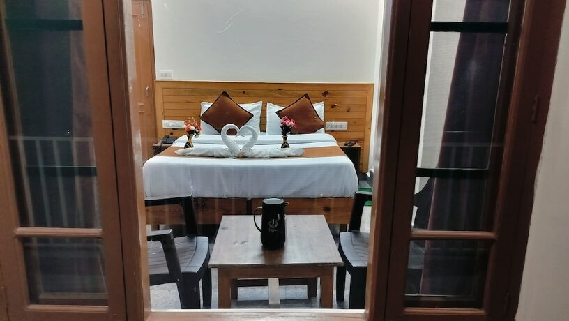 Imagen general del Hotel White Mountain By Hill Hikers. Foto 13